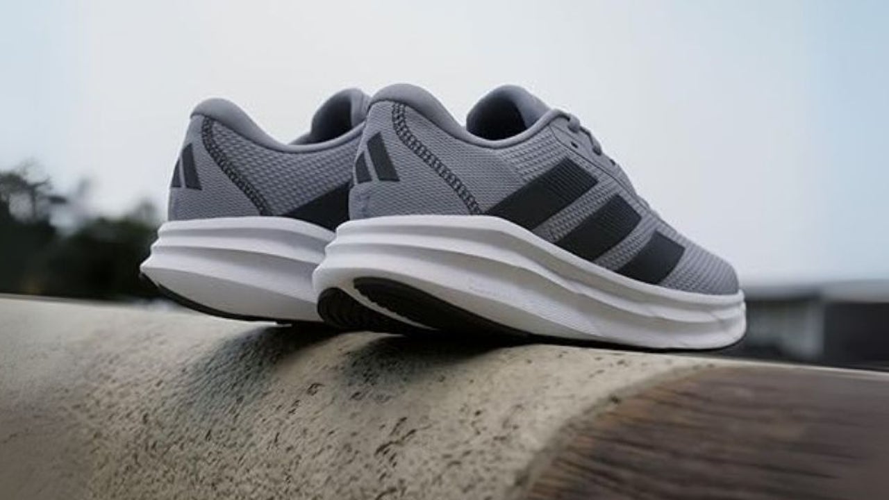 Estas adidas Galaxy 7 bajan un 33% en Amazon y son de las más buscadas para correr cómodamente