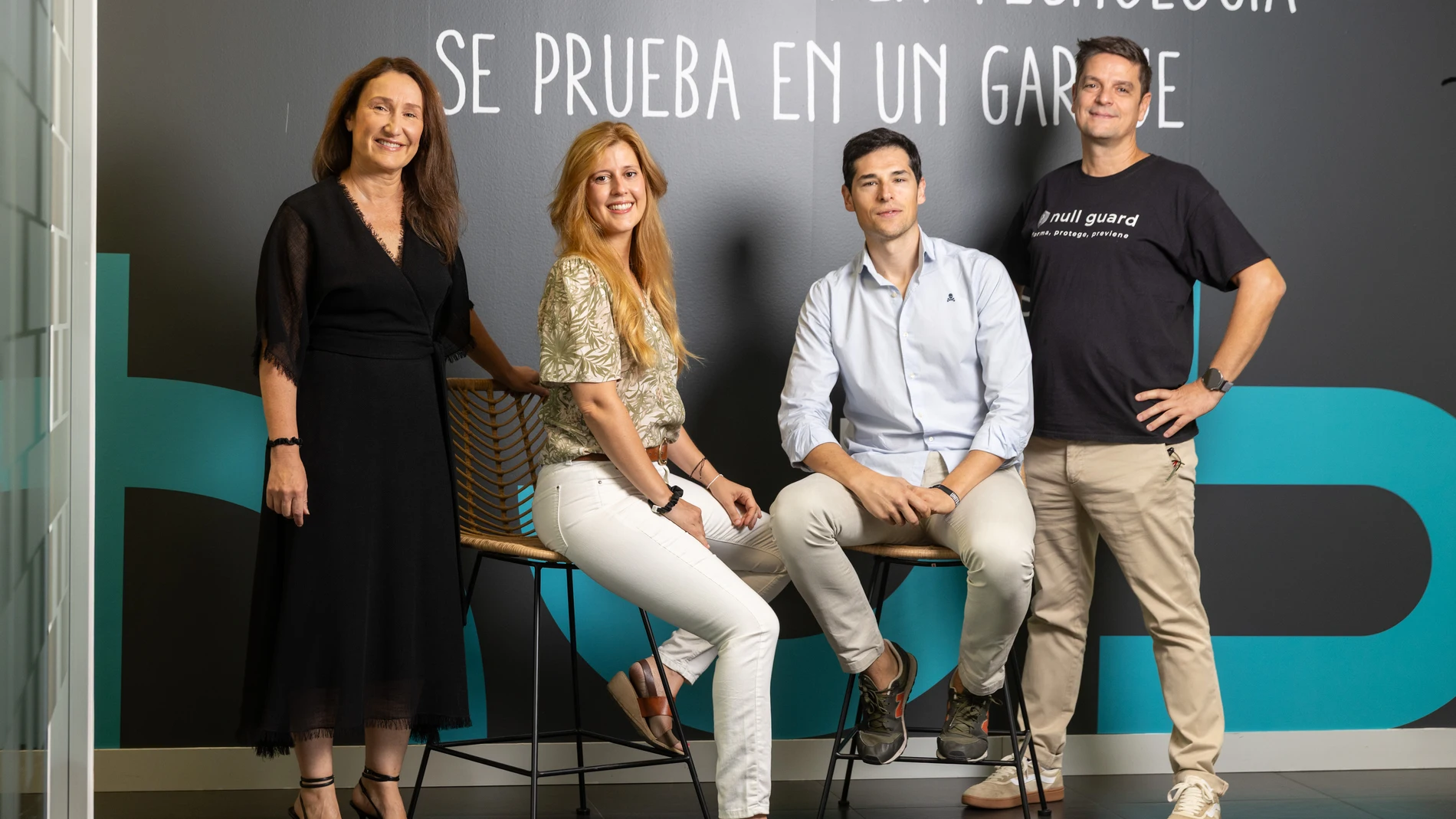 De izq. a drcha, Sonia Paz, Cristina Castillo, Javier Salvador y Antonio Vizcaíno