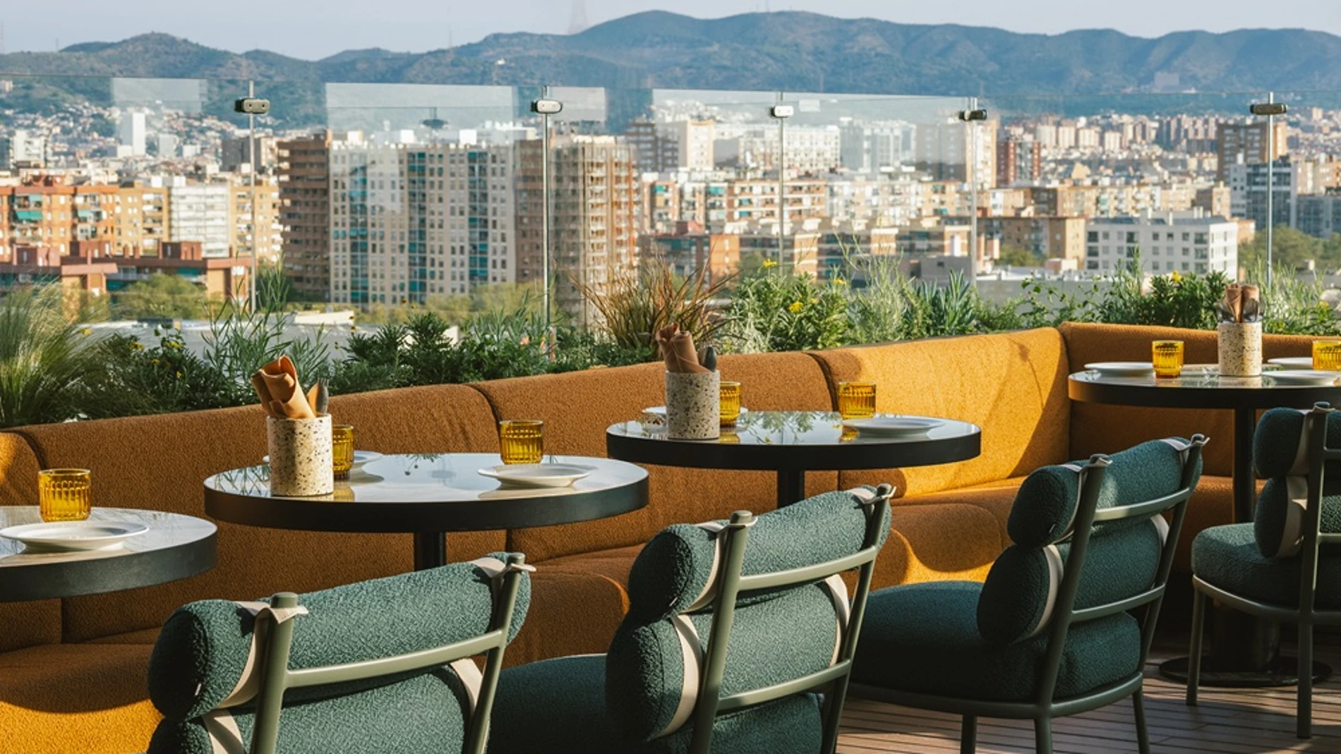 SiSí Rooftop: un bocado de Barcelona desde las alturas