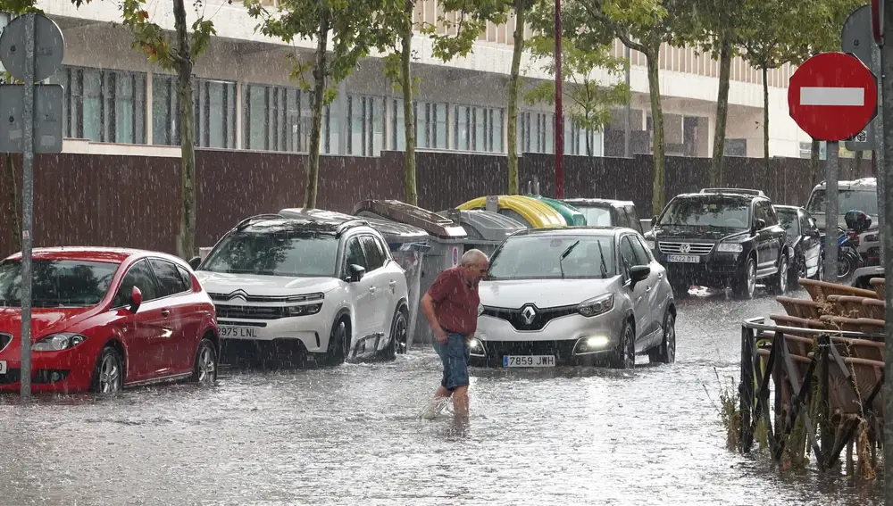 Espectacular tromba de agua caída en Valladolid