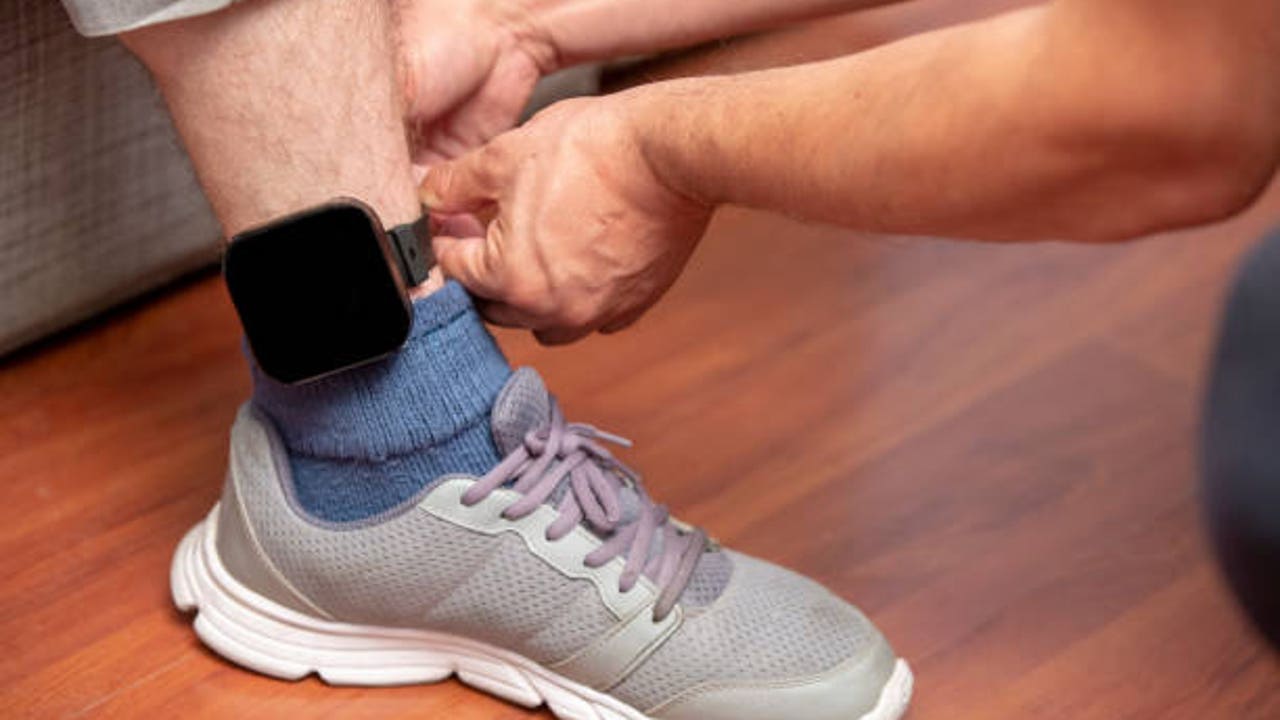Pulseras telemáticas para maltratadores: cuánto cuestan y cuáles son los modelos que no funcionan