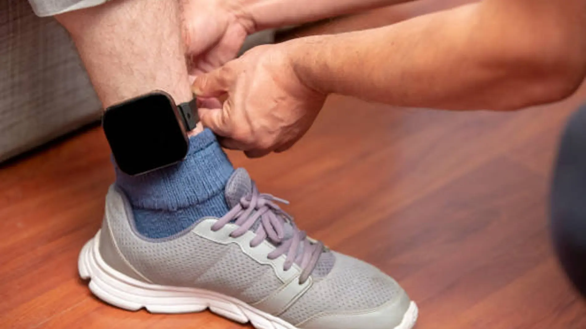 Pulseras telemáticas para maltratadores: cuánto cuestan y cuáles son los modelos que no funcionan