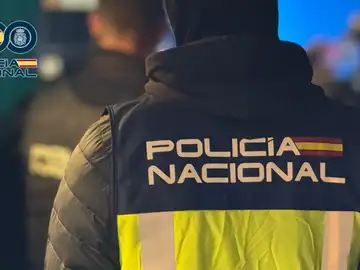 Agente de la Policía Nacional Agente de la Policía Nacional