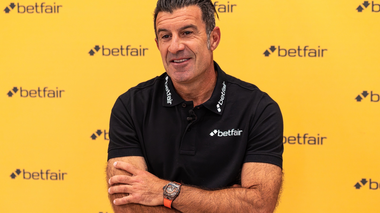 Luis Figo: "Cuando empiezas a no tener claro qué tipo de situación se utiliza el VAR..."