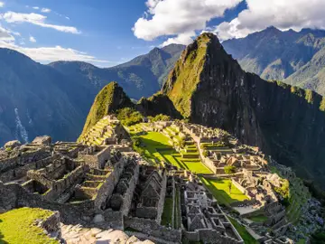 La masificación turística amenaza el estatus de Machu Picchu como una de las siete maravillas del mundo La masificación turística amenaza el estatus de Machu Picchu como una de las siete maravillas del mundo