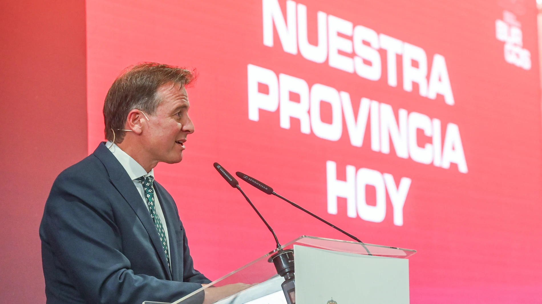 El presidente de la Diputación de Burgos, Borja Suárez, interviene en el Día de la Provincia