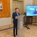El concejal de Comercio, Pedro Martínez, presenta la III Semana del Comercio de Salamanca
