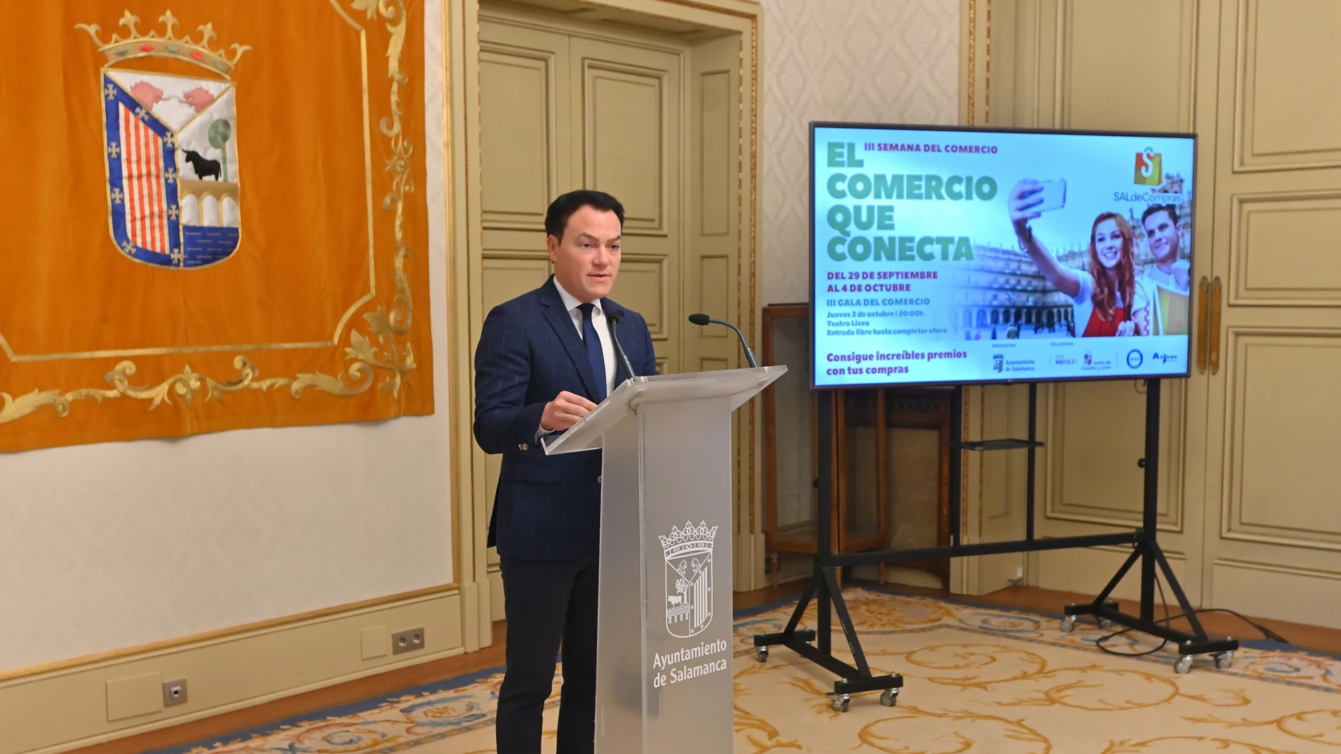 El concejal de Comercio, Pedro Martínez, presenta la III Semana del Comercio de Salamanca