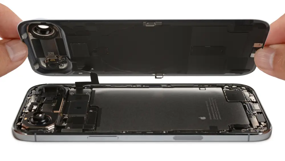 Interior de un iPhone Air