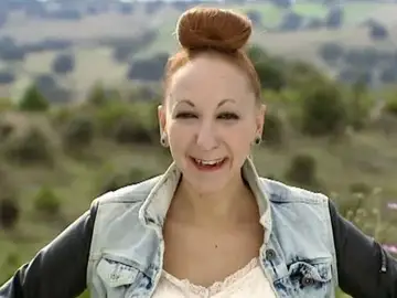 Lety Hilton en "Quién quiere casarse con mi hijo" Lety Hilton en "Quién quiere casarse con mi hijo"