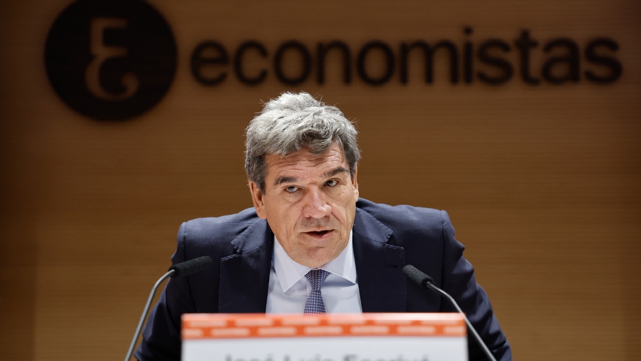Escrivá duda de la capacidad del Gobierno para reducir la deuda "por falta de concreción presupuestaria"