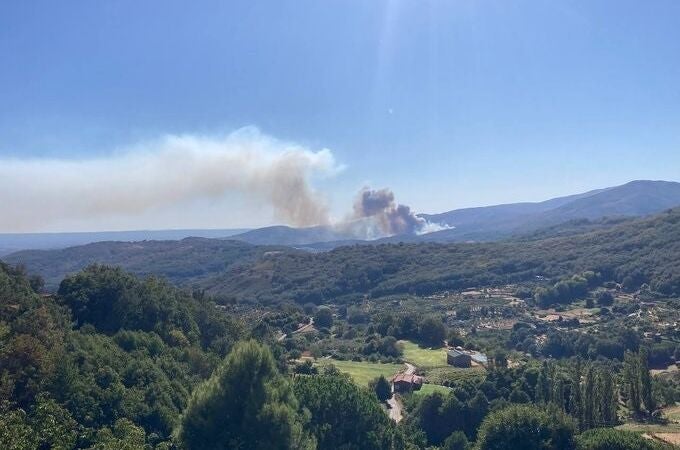 Incendio forestal en Cuacos de Yuste