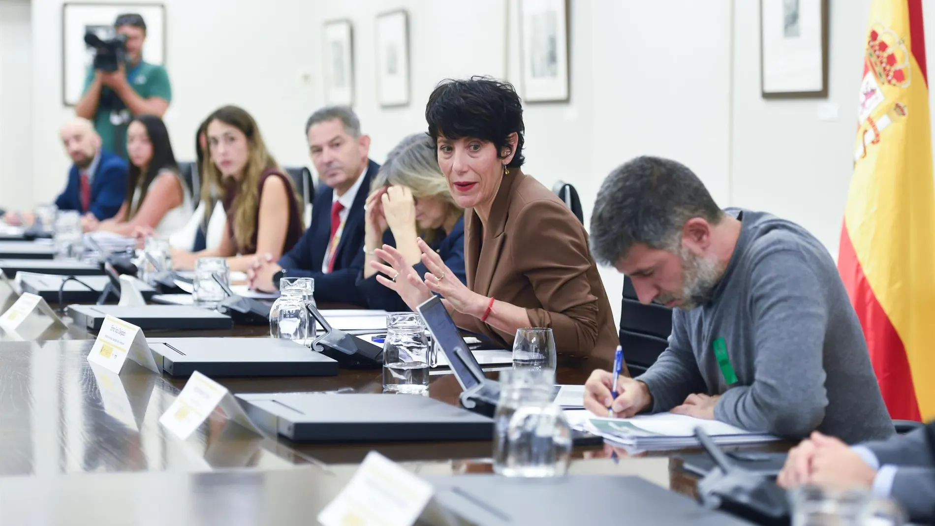 El Gobierno se reunirá trimestralmente con plataformas digitales para frenar los discursos de odio en redes sociales