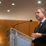 El presidente de Castilla-La Mancha, Emiliano García-Page, asiste, en Toledo, al encuentro que organiza el digital ‘ENCLM’ bajo el título 'Castilla-La Mancha, tierra de oportunidades. Modelo de negocio del siglo XXI'.