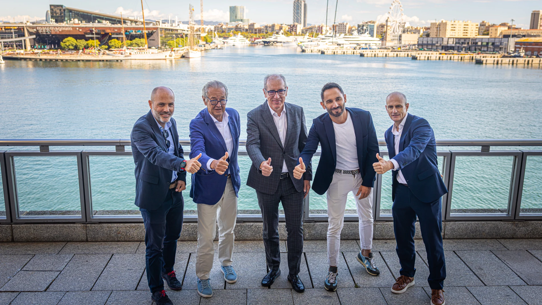 El director general de ANEN, Jordi Carrasco; el presidente del Salón Náutico, Luis Conde; el presidente del Puerto de Barcelona, José Alberto Carbonell; el director del Salón Náutico, Josep Antoni Llopart; y el director del Port Vell, David Pino