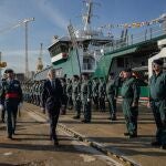 El ministro del Interior, Fernando Grande-Marlaska (2i), durante la entrega del buque oceánico de la Guardia Civil "Duque de Ahumada
