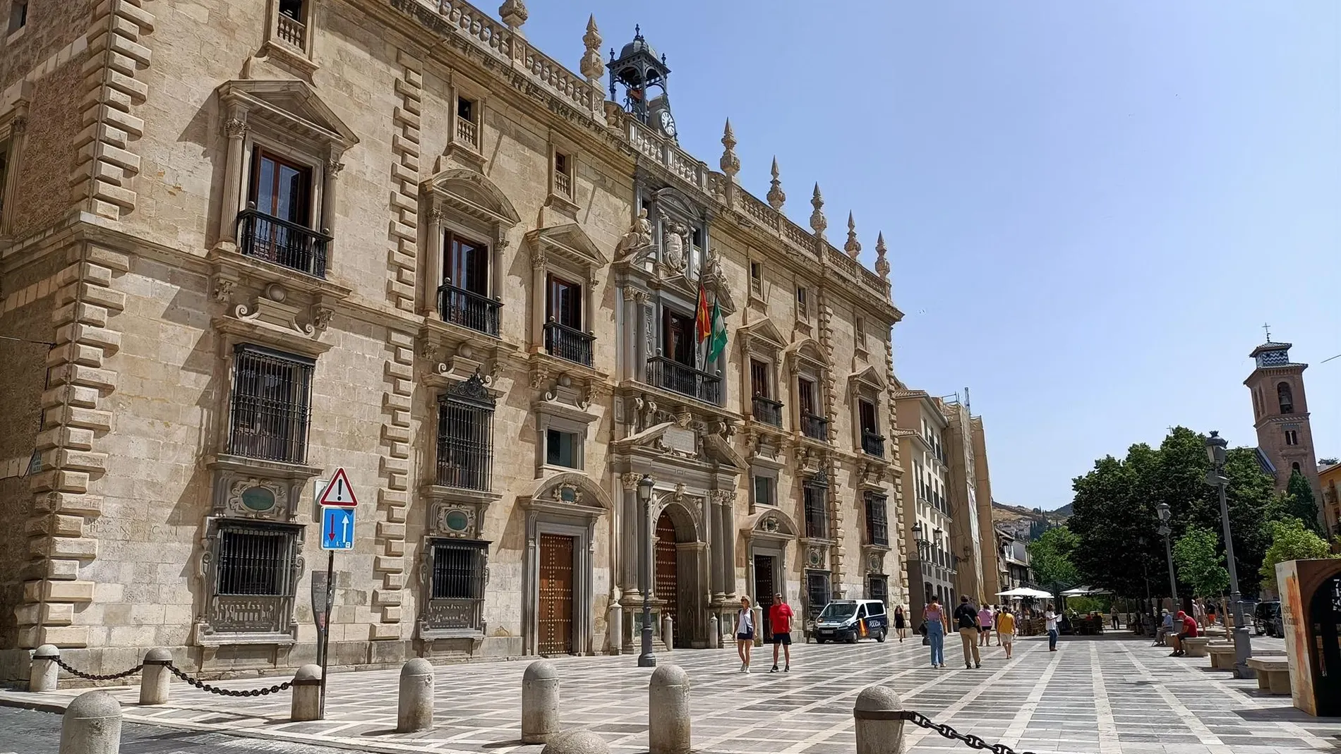 El Juzgado de Violencia de Granada advirtió en febrero que los problemas de las pulseras afectaba a "multitud" de causas