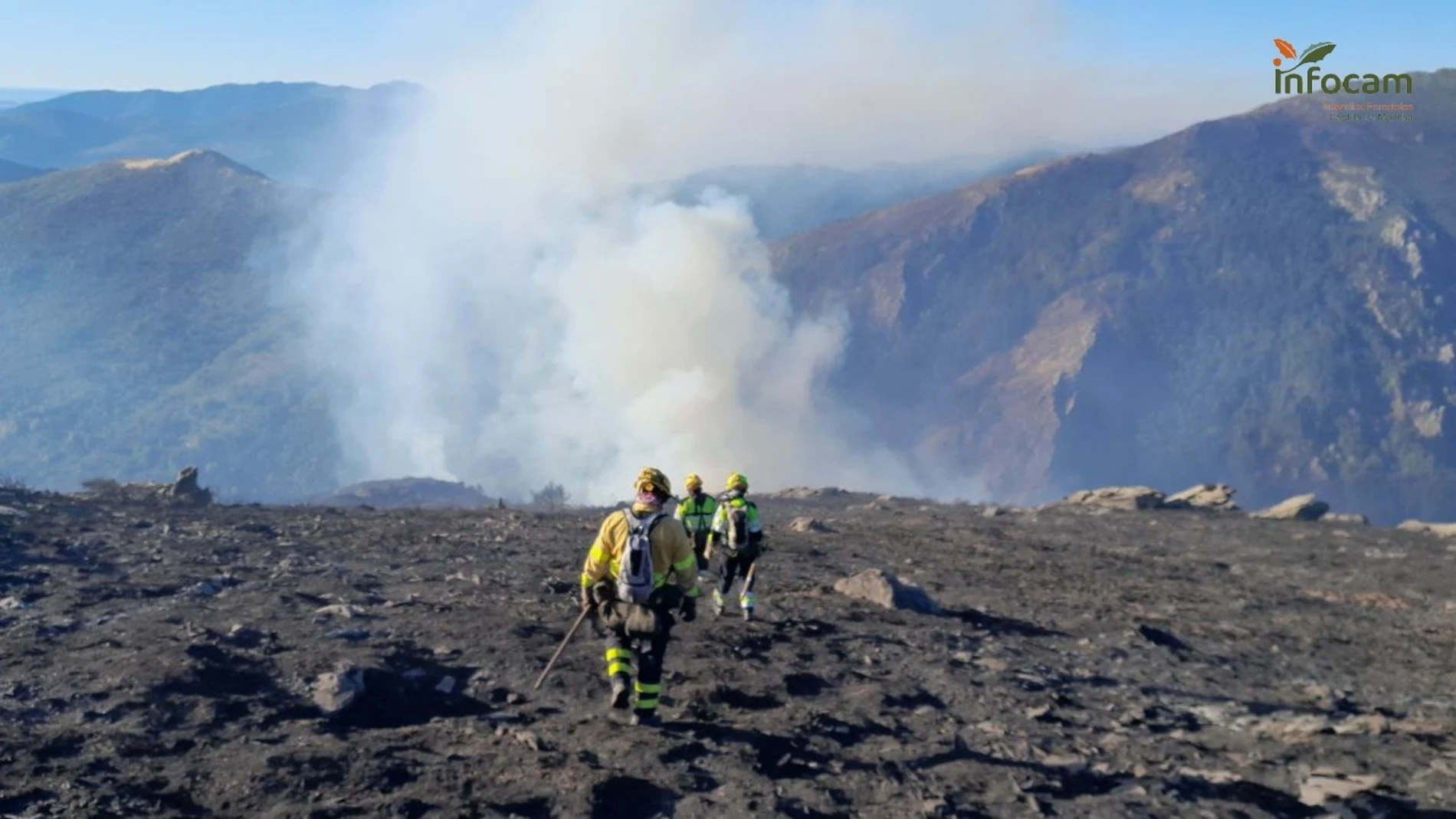 Incendio en Peñalba de la Sierra
