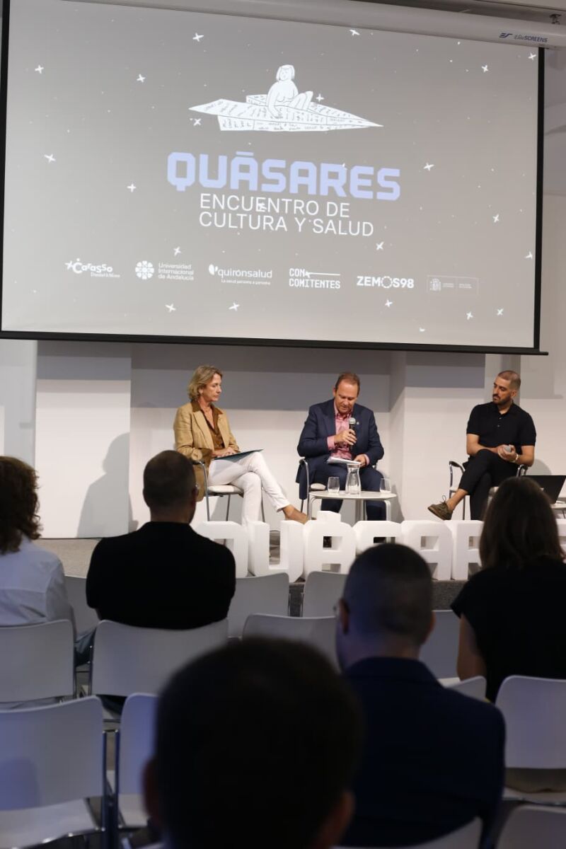 Al encuentro han acudido profesionales sanitarios, artistas, investigadores, periodistas y mediadores culturales