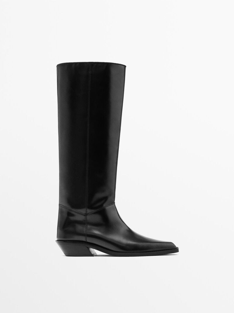 Bota piel cowboy.