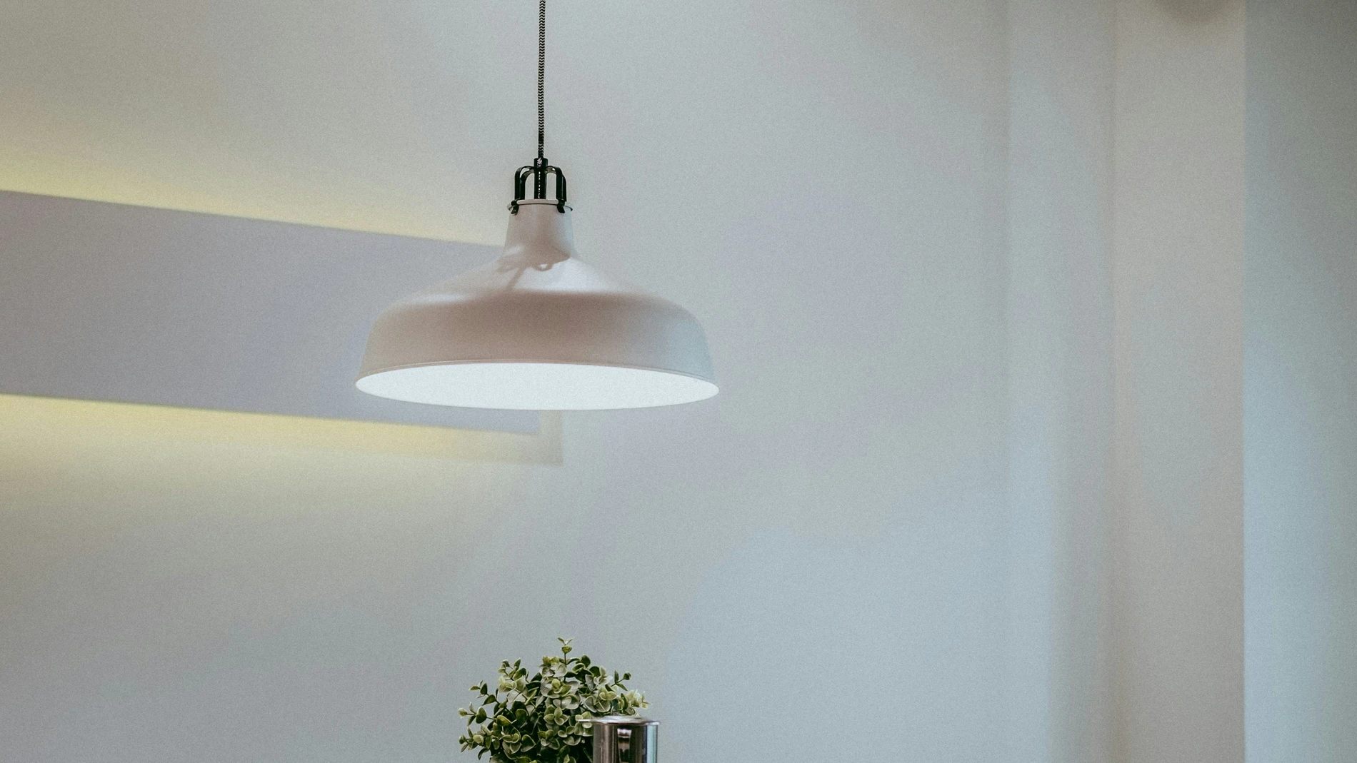 Adiós a los pasillos oscuros: el nuevo gadget de IKEA que soluciona tu casa por menos de 10 €