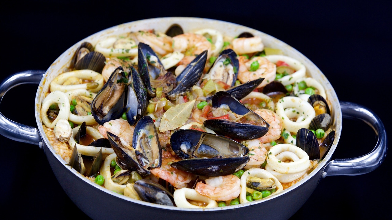Filipinas tiene su propia 'paella': no se parece en nada a la española