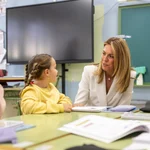 Una profesora en el aula