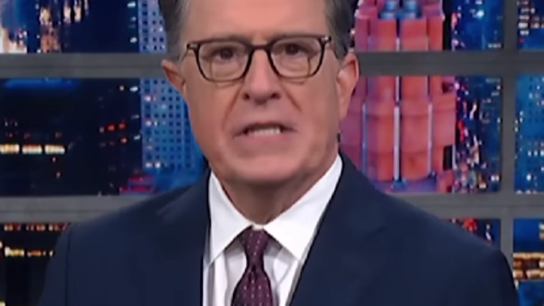 Stephen Colbert celebra el regreso de Jimmy Kimmel