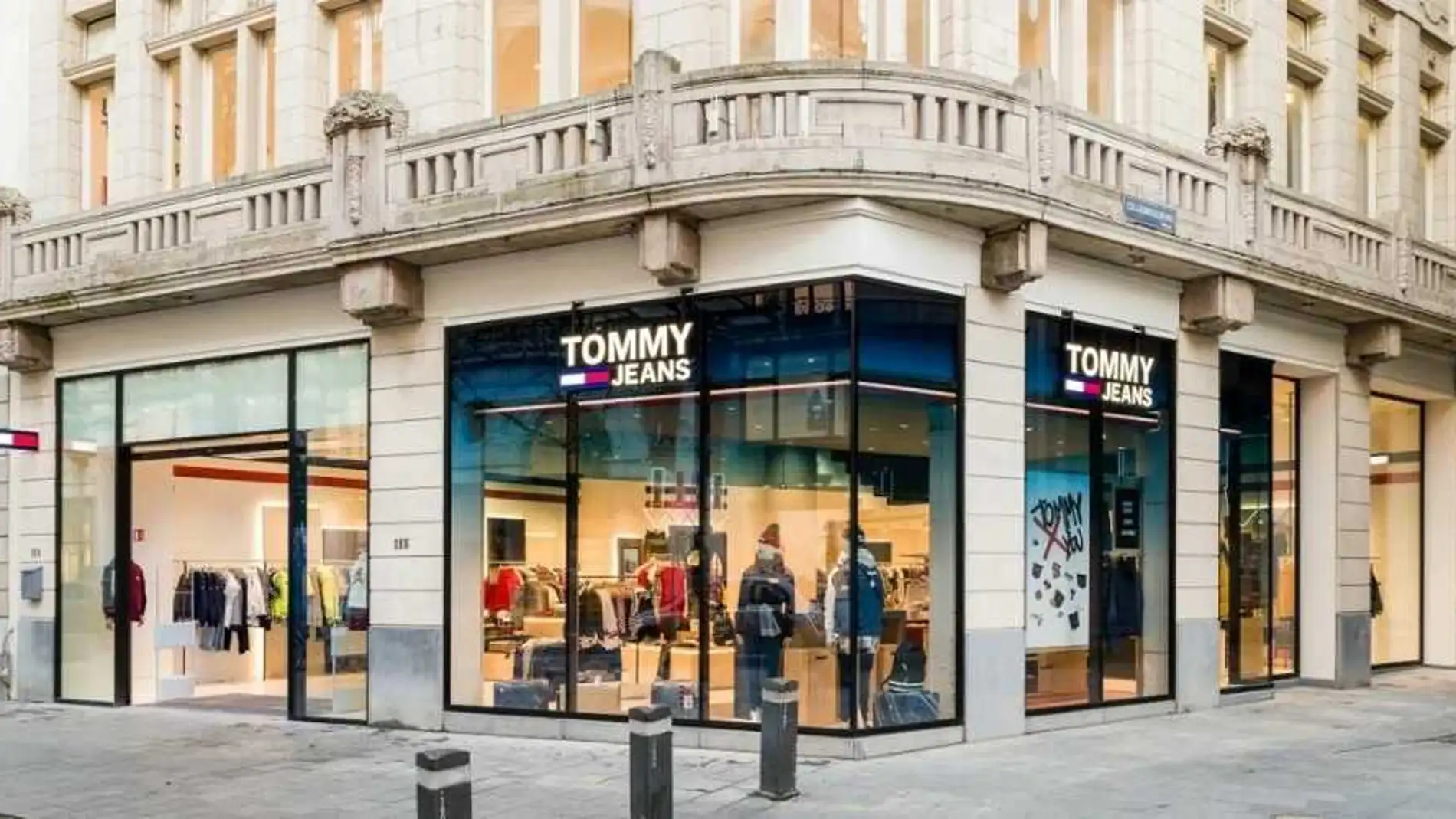 Tommy Jeans