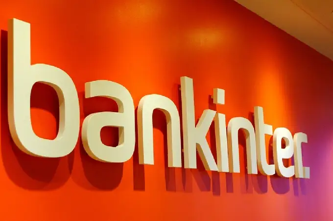 Bankinter gana 811,5 millones de euros hasta septiembre, un 11% más, y apunta a los 1.000 millones de récord anual Bankinter gana 811,5 millones de euros hasta septiembre, un 11% más, y apunta a los 1.000 millones de récord anual