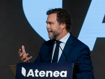 Espinosa de los Monteros presenta ‘Atenea’, su nuevo ‘think tank’ El exportavoz de Vox, Iván Espinosa de los Monteros, presenta ‘Atenea’, su nuevo ‘think tank’, a 25 de septiembre de 2025, en Madrid (España).a 25 de septiembre de 2025, en Madrid (España). Espinosa de los Monteros define ‘Atenea’ como un espacio para crear debate e intercambiar ideas ‘a la derecha de la izquierda’. Esta iniciativa ha sido apoyada por miembros y exmiembros de los partidos PP y Vox. 25 SEPTIEMBRE 2025;VOX;THINK TANK;ATENEA; Alberto Ortega / Europa Press 25/09/2025