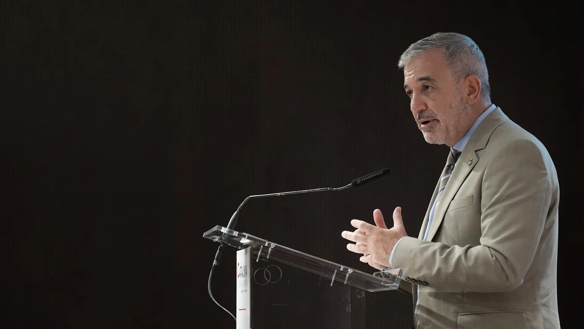 Ciclismo.- Collboni aborda con el Tour qué hacer con el equipo Israel en la salida de Barcelona en 2026