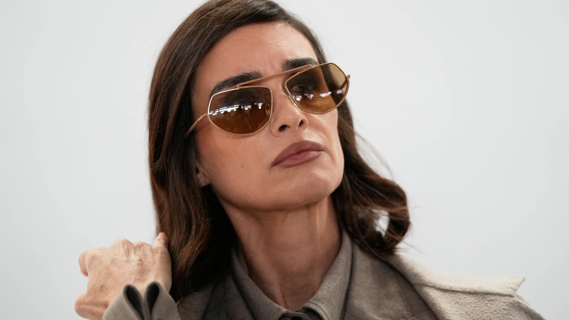 Paz Vega attends the Max Mara women's Spring-Summer 2026 collection, presented in Milan, Italy, Thursday, Sept. 25, 2025. (AP Photo/Luca Bruno)