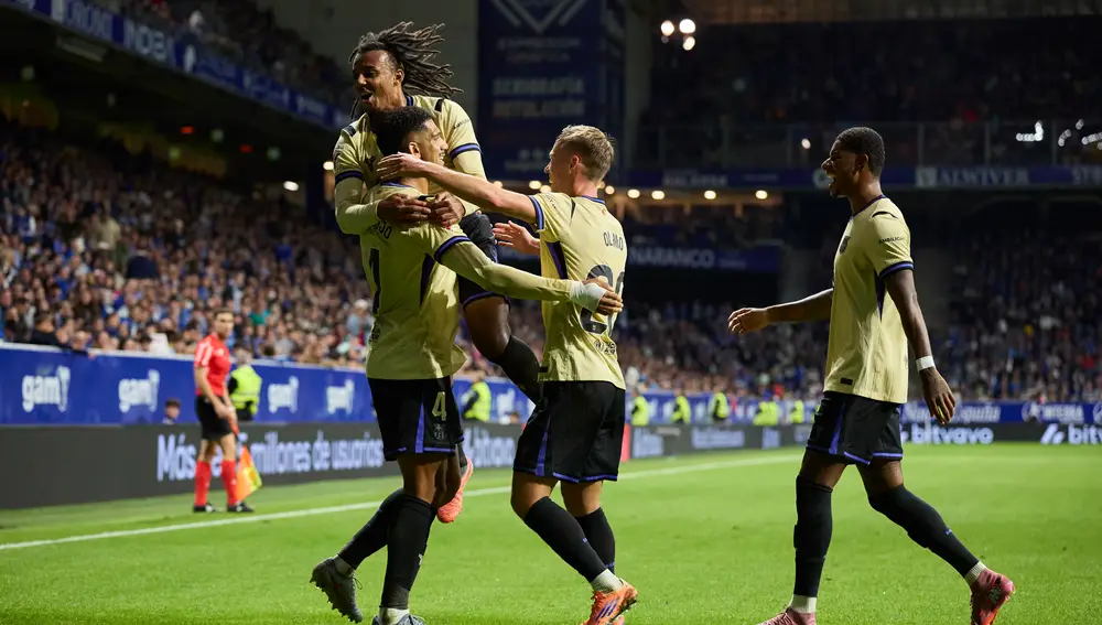 Real Oviedo v FC Barcelona - LaLiga EA Sports