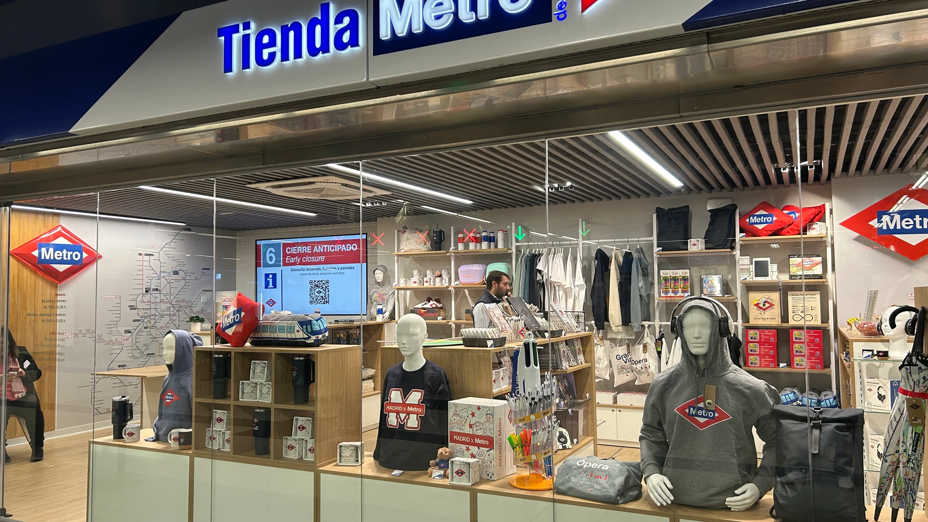 Tienda nueva del Metro
