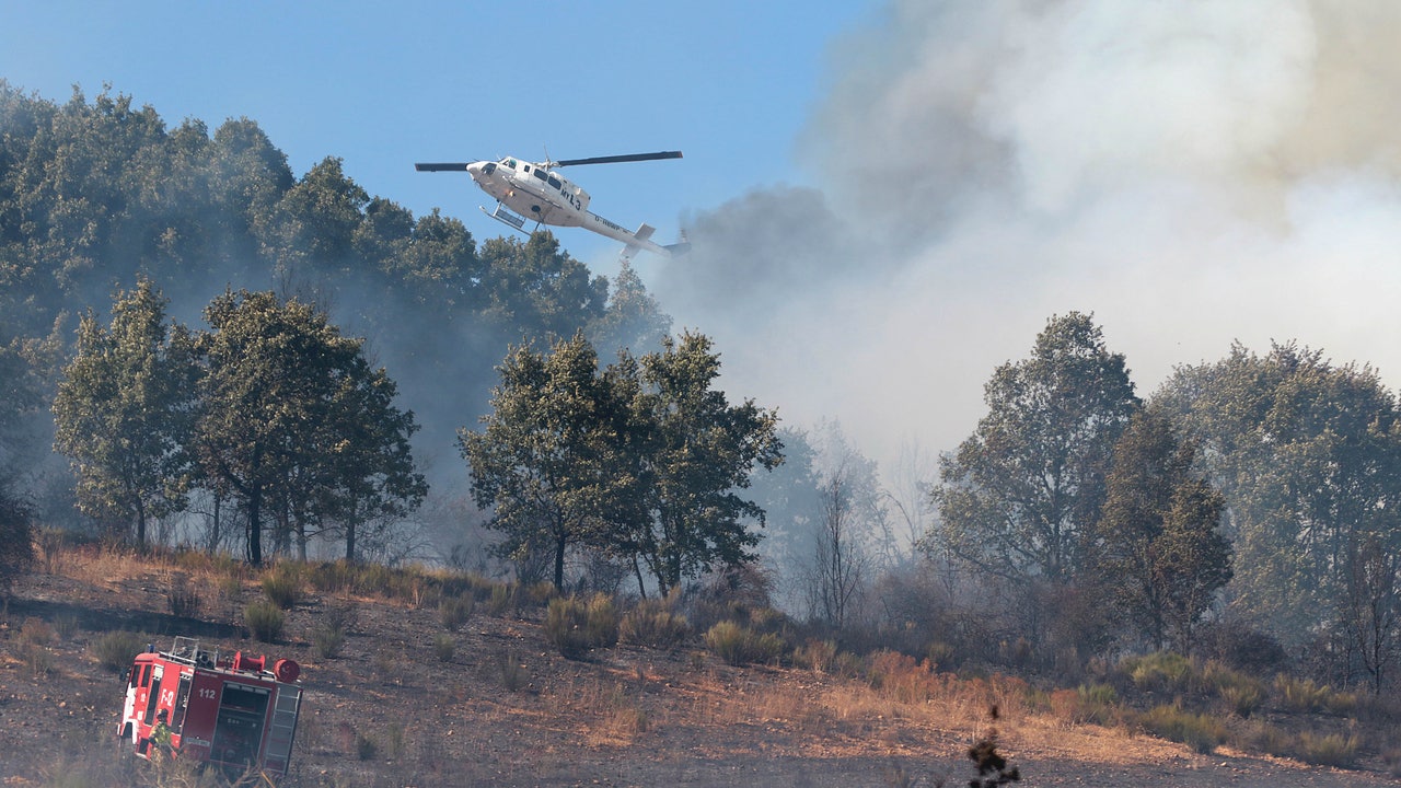 Declarado un incendio forestal de nivel 2 en Villasinta de Torío, en el alfoz de León