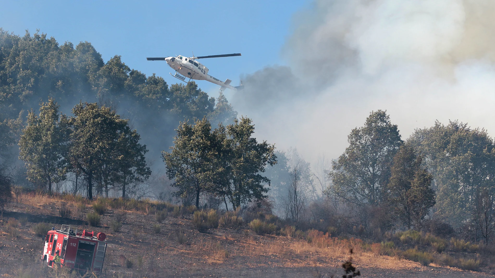 Declarado un incendio forestal de nivel 2 en Villasinta de Torío, en el alfoz de León