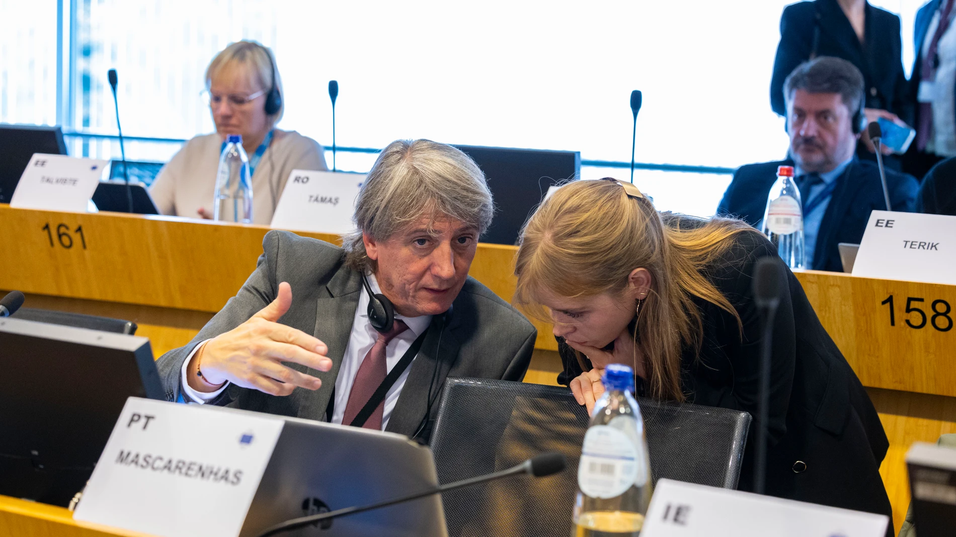 Carlos Martínez, secretario regional del PSOE, en el comité de las regiones en Bruselas