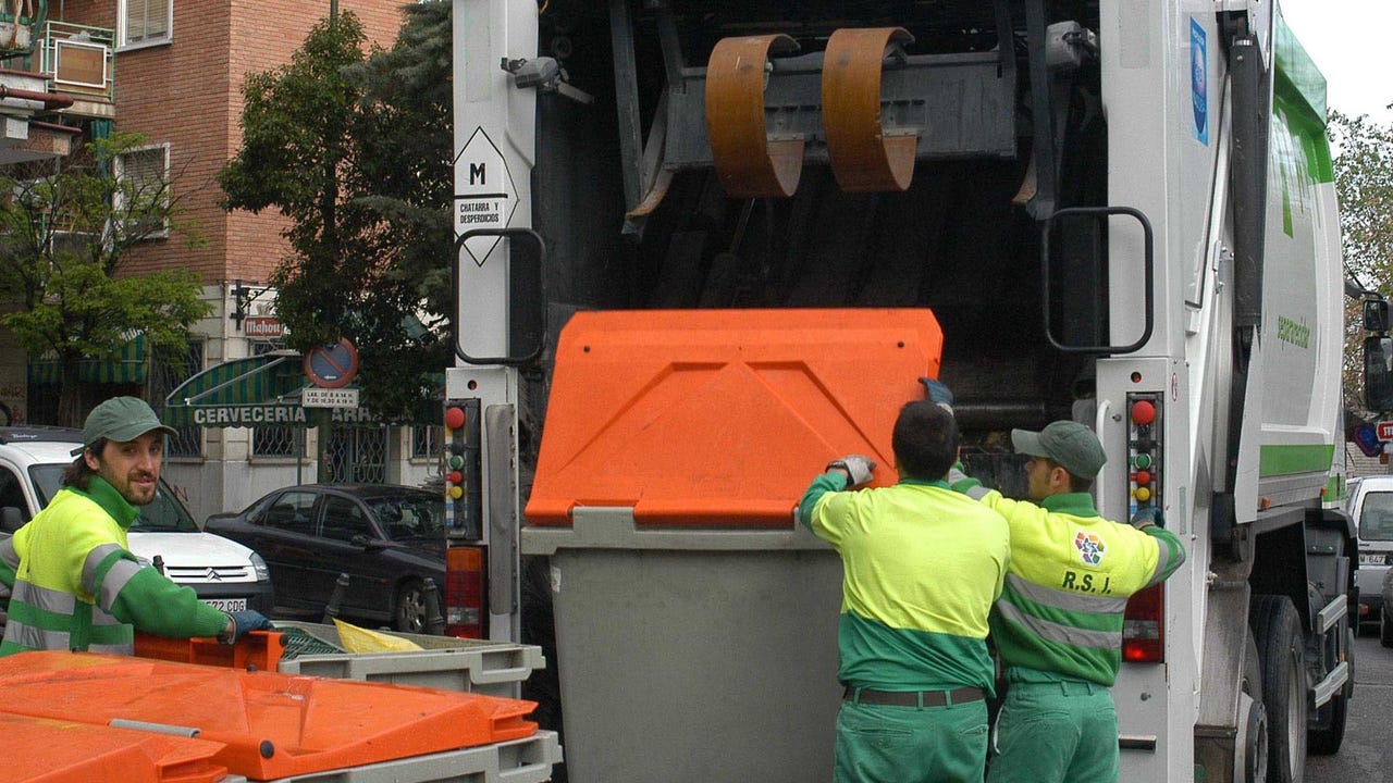 Hallan el cadáver de un hombre en un contenedor de basura en la ciudad de Castellón