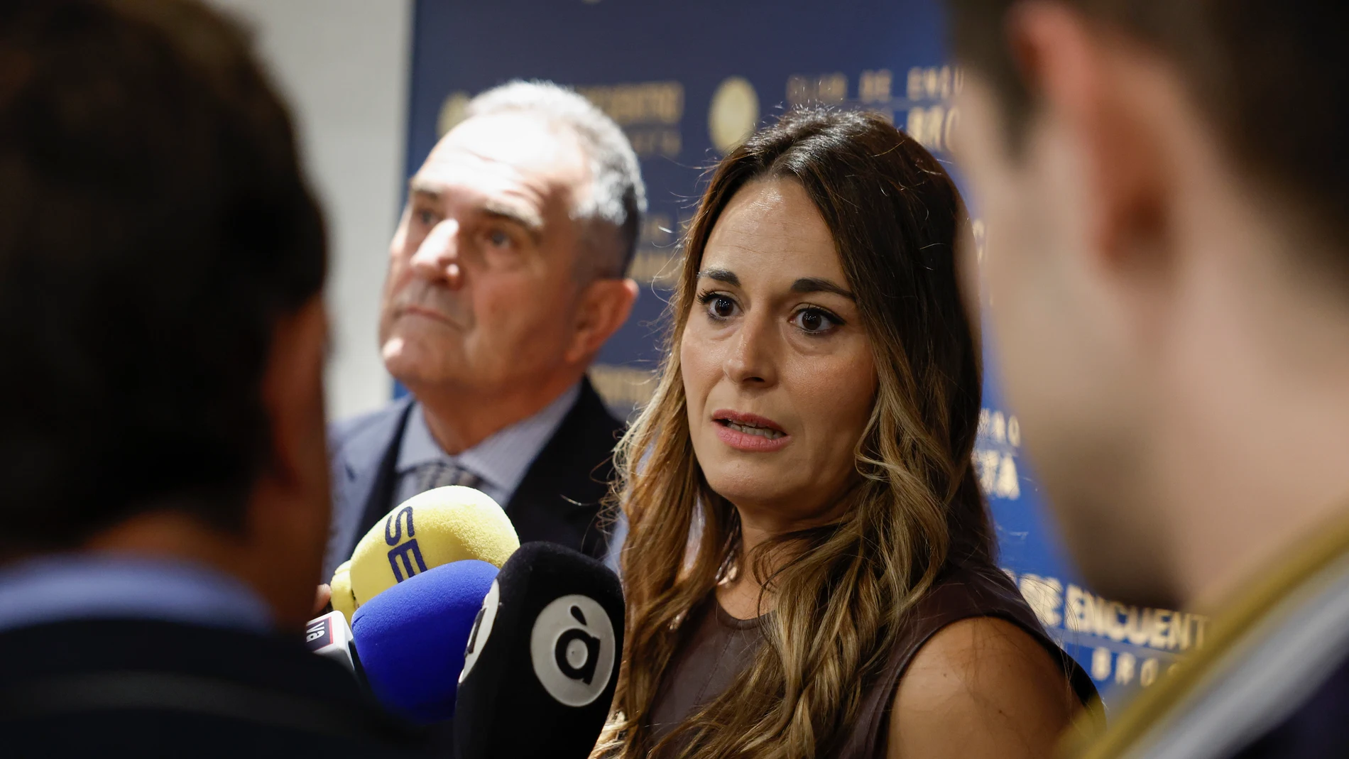 El vicepresidente segundo Gan Pampols y la comisionada del Gobierno de la dana, Zulima Pérez