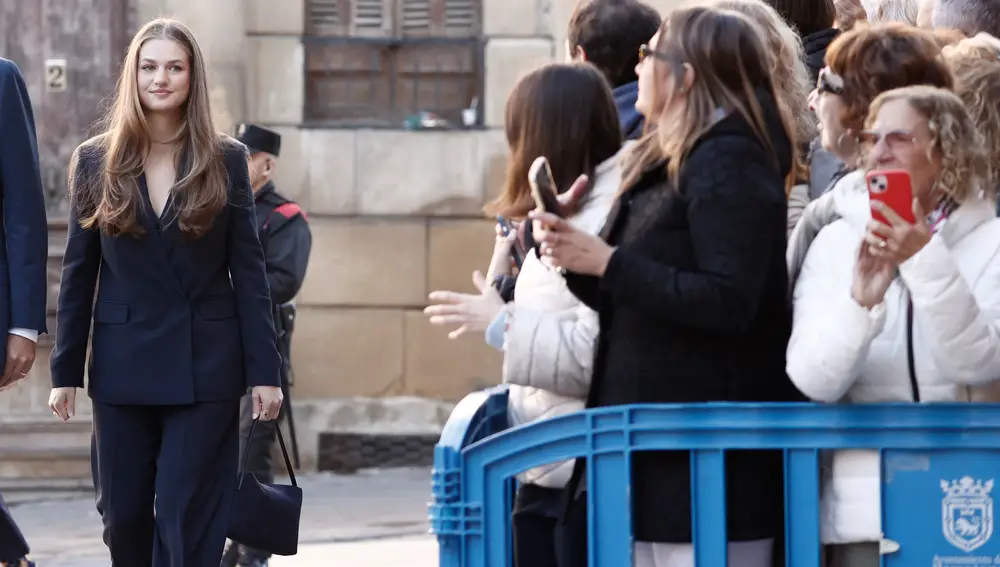 La princesa de Asturias y Viana realiza con los reyes su primera visita oficial a Navarra