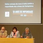 Los denunciantes, hoy, en rueda de prensa. 