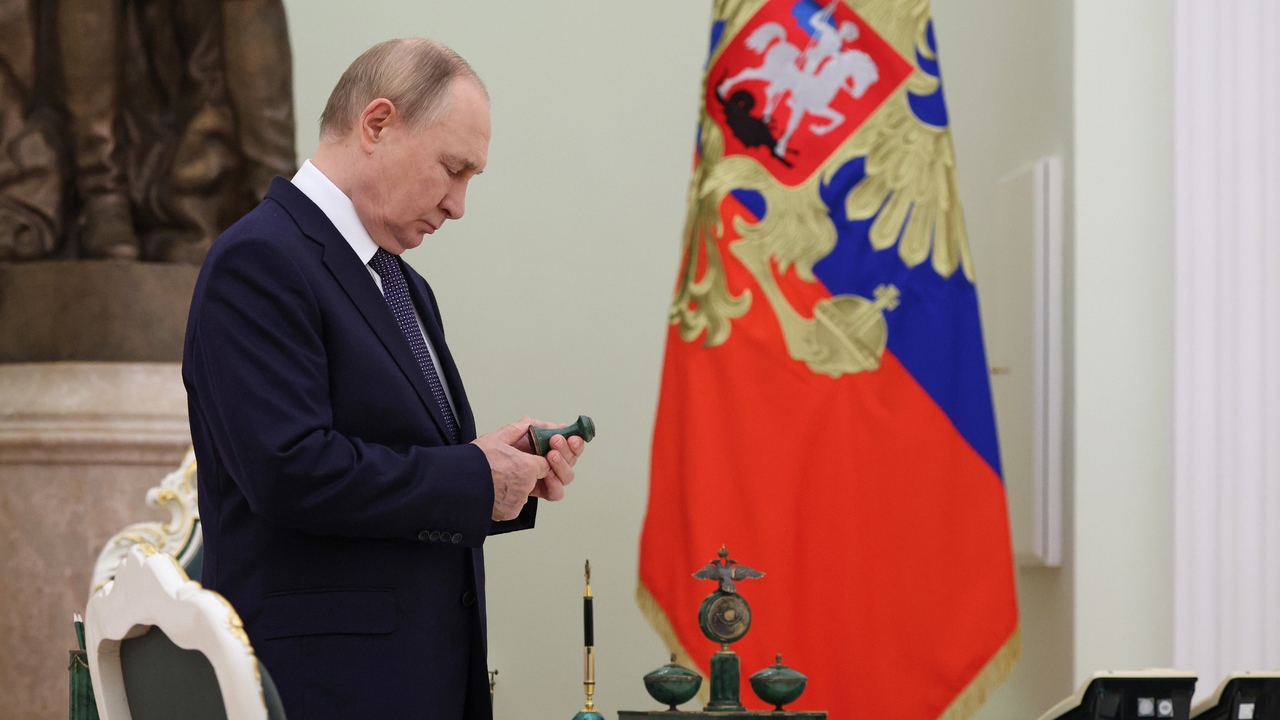Una exdirectora del servicio de inteligencia británico advierte: "Podríamos estar en guerra con Rusia"