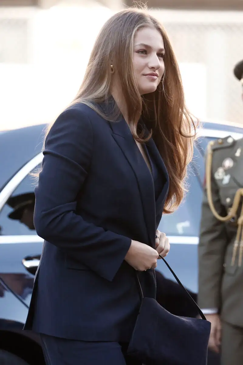 La princesa de Asturias y Viana realiza con los reyes su primera visita oficial a Navarra