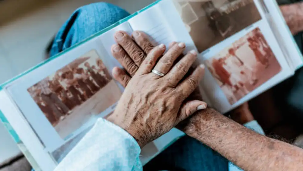 La Sociedad Española de Neurología (SEN) calcula que en nuestro país hay más de 800.000 personas diagnosticadas con Alzheimer
