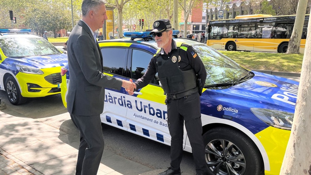 García Albiol multará en Badalona a los conductores de patinetes eléctricos que cometan infracciones