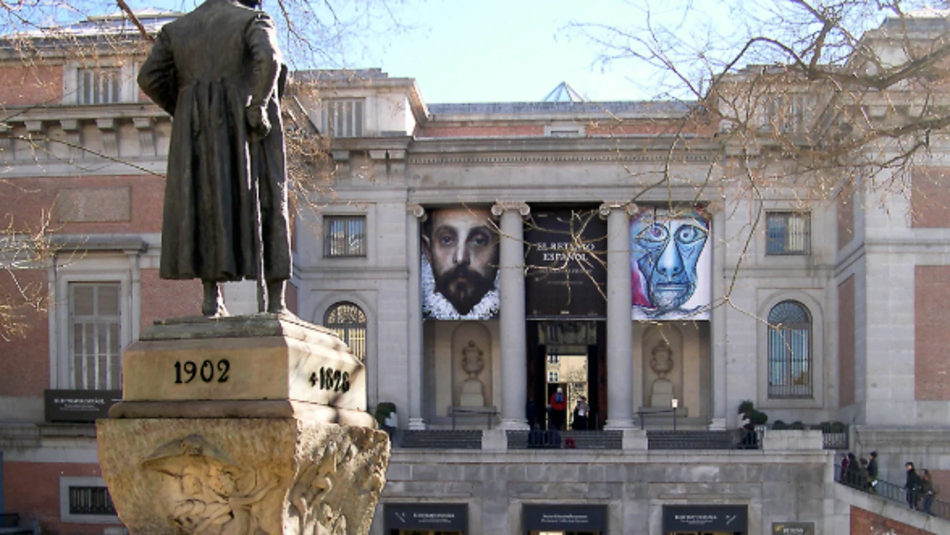 Estatua de Goya en Madrid