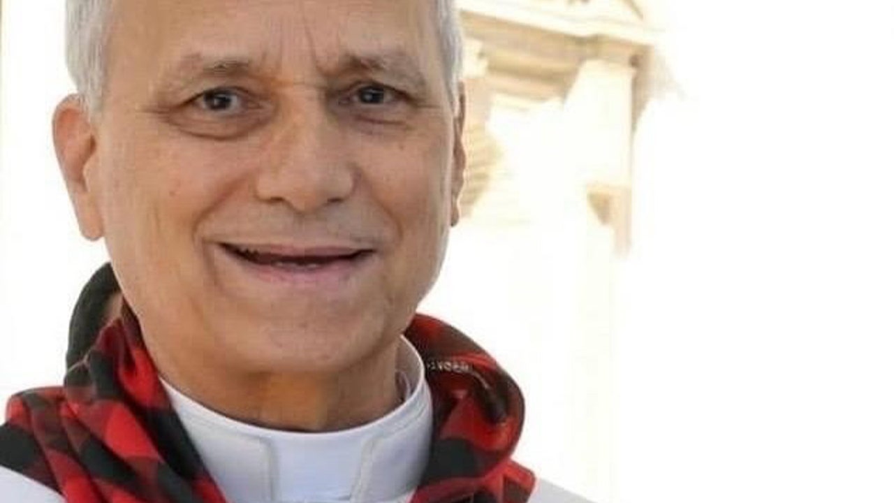 El Papa León XIV se pone el cachirulo