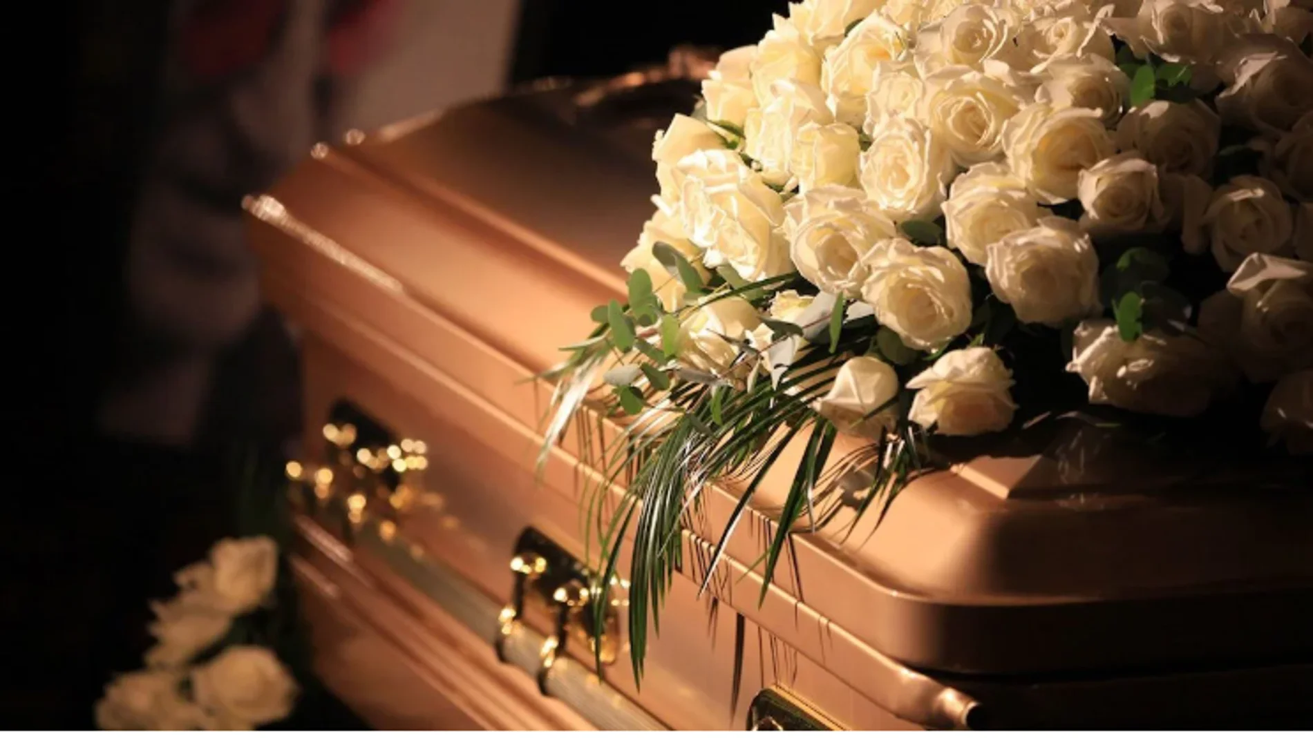 Un hombre aparece vivo en su propio funeral tras ser declarado muerto en Argentina