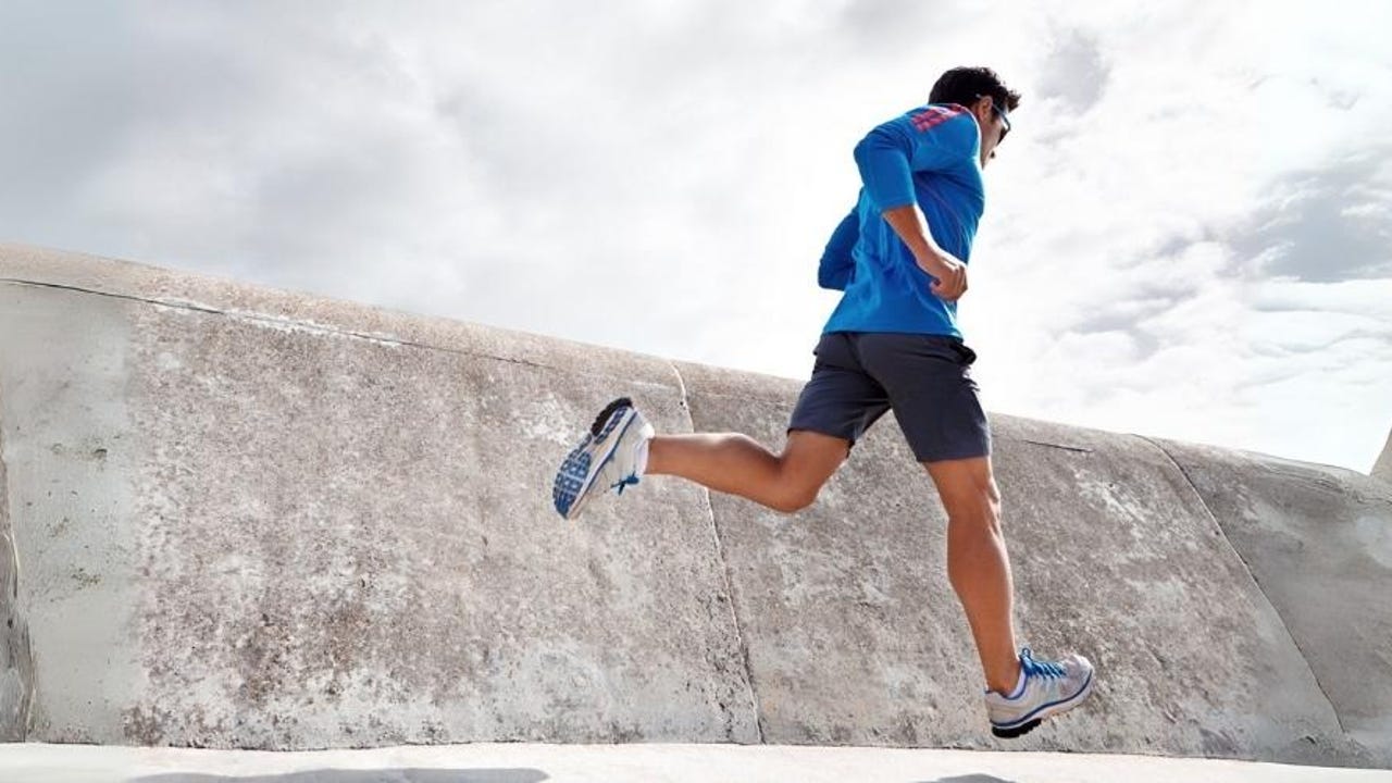 Atención runners: las zapatillas para correr más vendidas de Amazon ahora a precio de ganga: Nike, adidas y Under armour